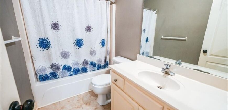 8604 NE 75TH Terrace, Kansas City, MO 64158