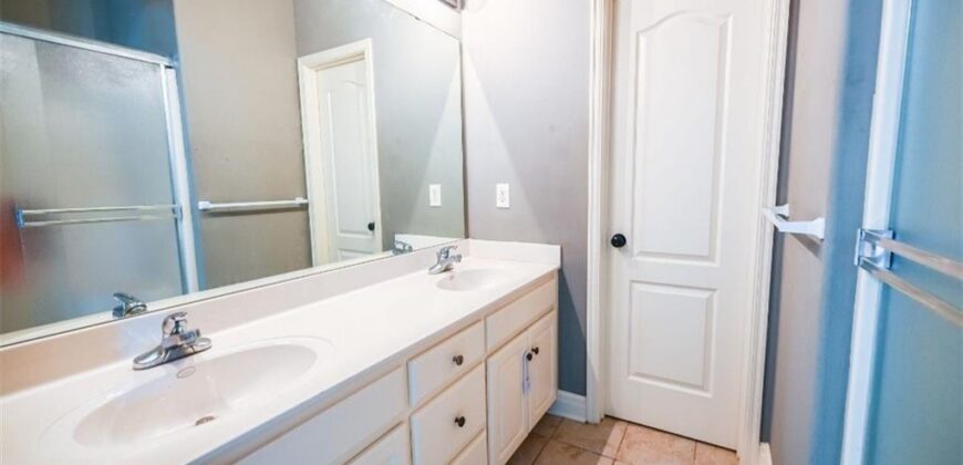8604 NE 75TH Terrace, Kansas City, MO 64158