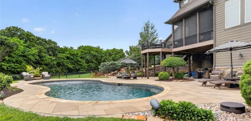 7975 NW Breckenridge Drive, None/County, MO 64152