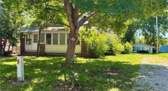 221 W Kansas Street, Liberty, MO 64068