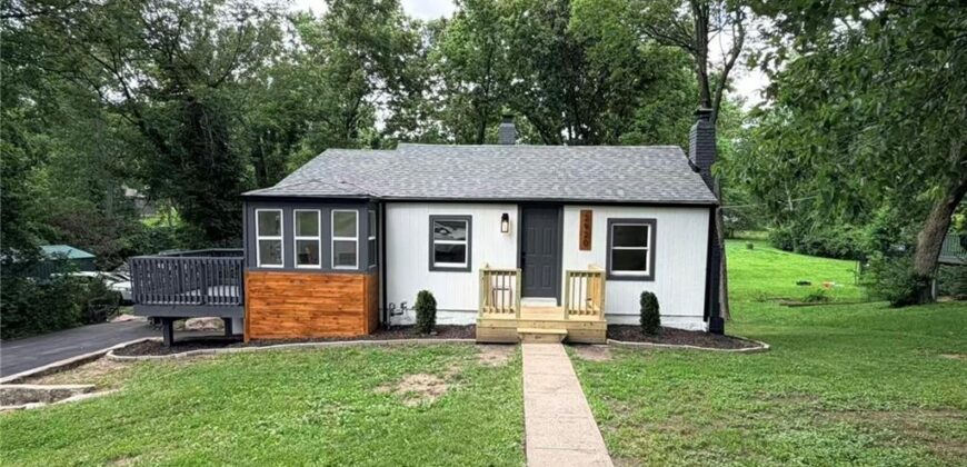 2920 NE 39th Street, Kansas City, MO 64117