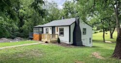 2920 NE 39th Street, Kansas City, MO 64117