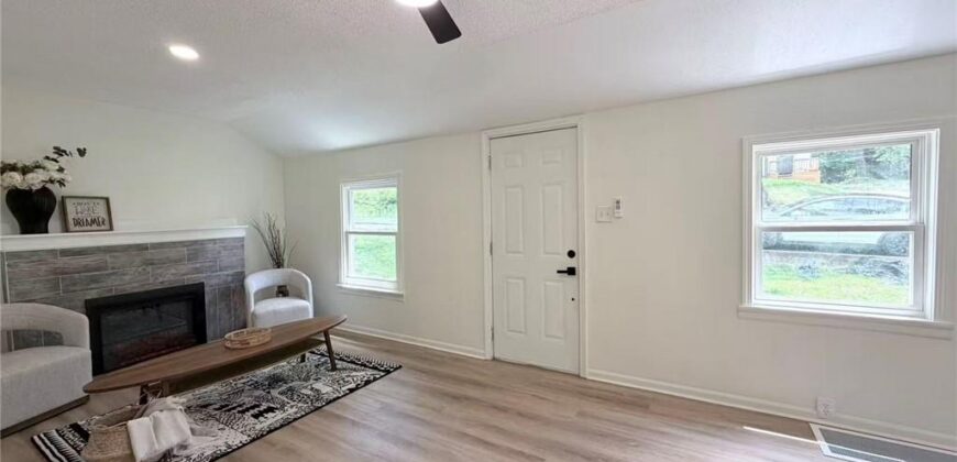 2920 NE 39th Street, Kansas City, MO 64117