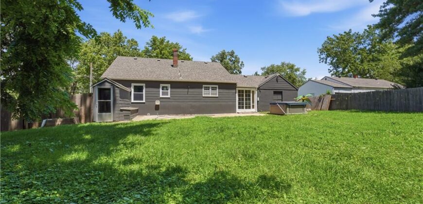 505 NE 74TH Terrace, Gladstone, MO 64118