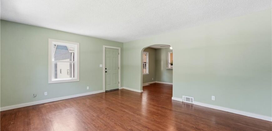 505 NE 74TH Terrace, Gladstone, MO 64118