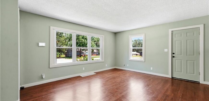 505 NE 74TH Terrace, Gladstone, MO 64118