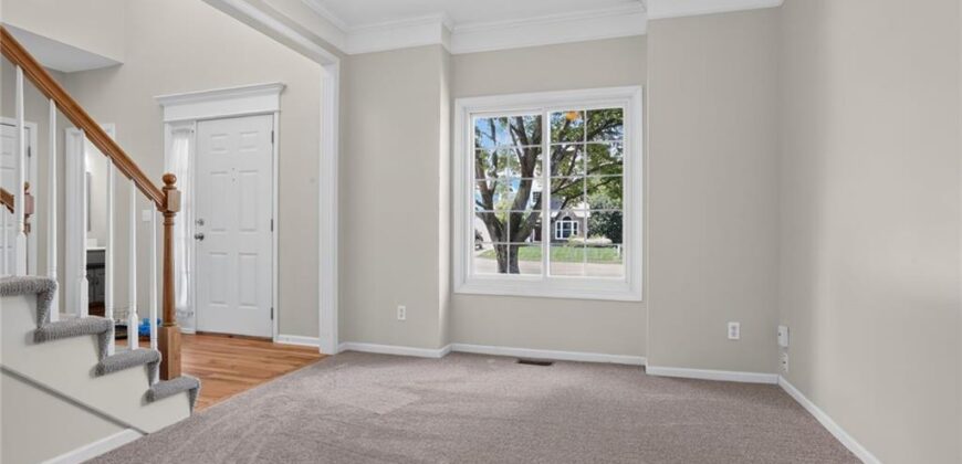 6695 NW Nevada Avenue, Parkville, MO 64152