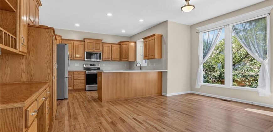 6695 NW Nevada Avenue, Parkville, MO 64152
