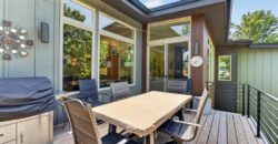 10600 Chateau Lane, Parkville, MO 64152
