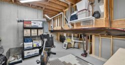 10600 Chateau Lane, Parkville, MO 64152