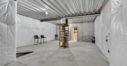 10600 Chateau Lane, Parkville, MO 64152