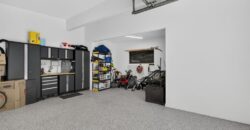 10600 Chateau Lane, Parkville, MO 64152