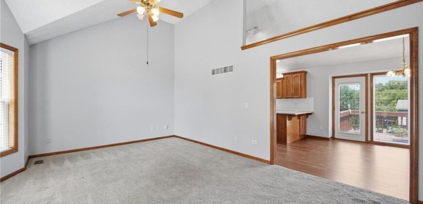 8623 N Sheldon Avenue, Kansas City, MO 64153