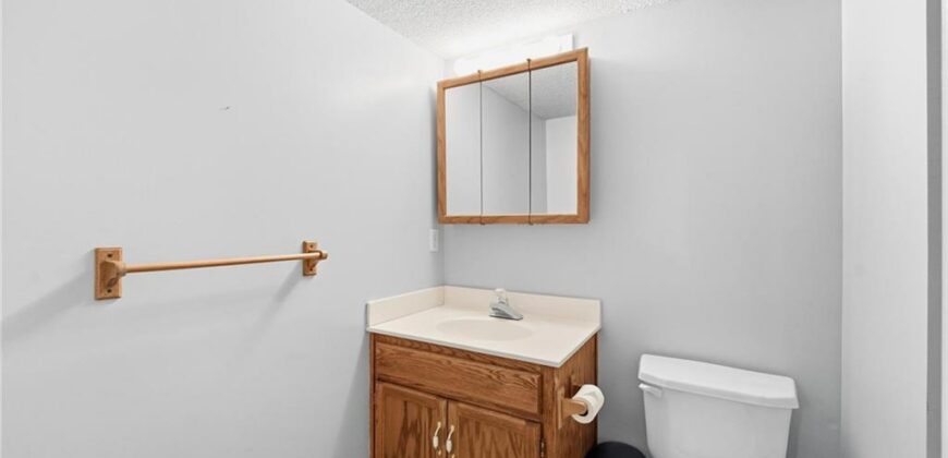 8623 N Sheldon Avenue, Kansas City, MO 64153