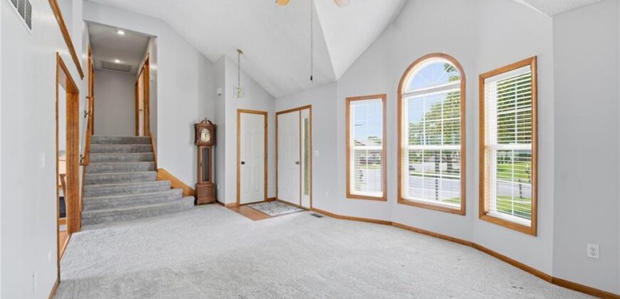 8623 N Sheldon Avenue, Kansas City, MO 64153