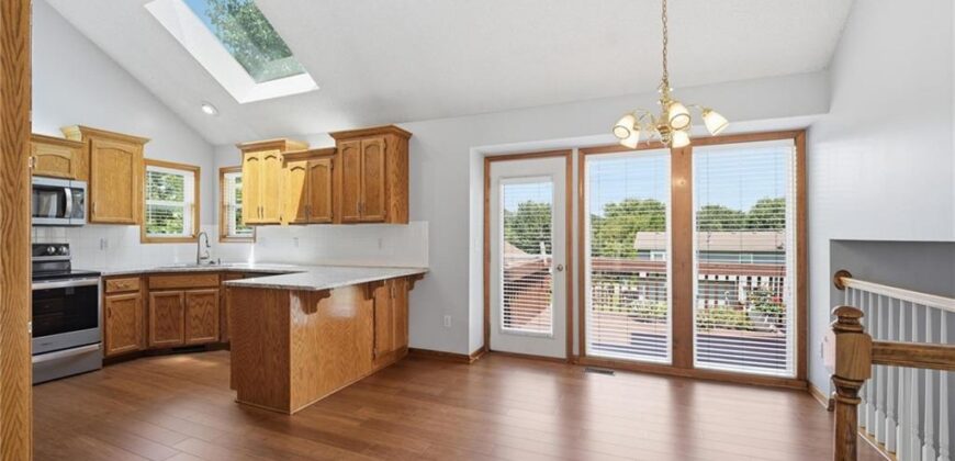 8623 N Sheldon Avenue, Kansas City, MO 64153