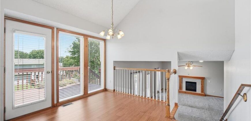 8623 N Sheldon Avenue, Kansas City, MO 64153