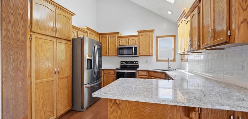 8623 N Sheldon Avenue, Kansas City, MO 64153