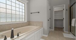 9014 N St Clair Avenue, Kansas City, MO 64154
