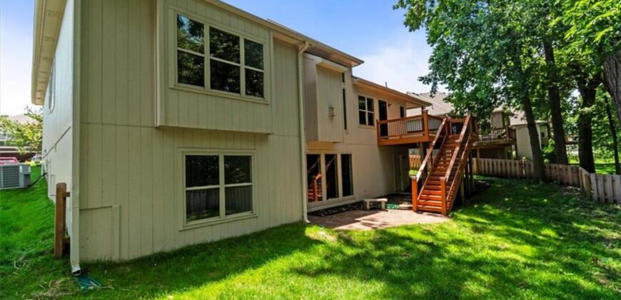 9014 N St Clair Avenue, Kansas City, MO 64154