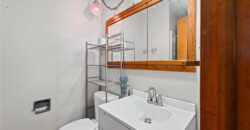 6104 N Garfield Avenue, Gladstone, MO 64118
