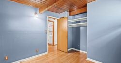 6104 N Garfield Avenue, Gladstone, MO 64118