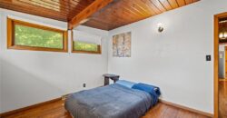 6104 N Garfield Avenue, Gladstone, MO 64118