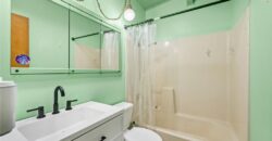 6104 N Garfield Avenue, Gladstone, MO 64118