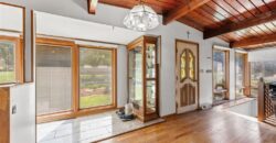 6104 N Garfield Avenue, Gladstone, MO 64118
