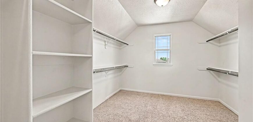 10318 N Fisk Avenue, Kansas City, MO 64154