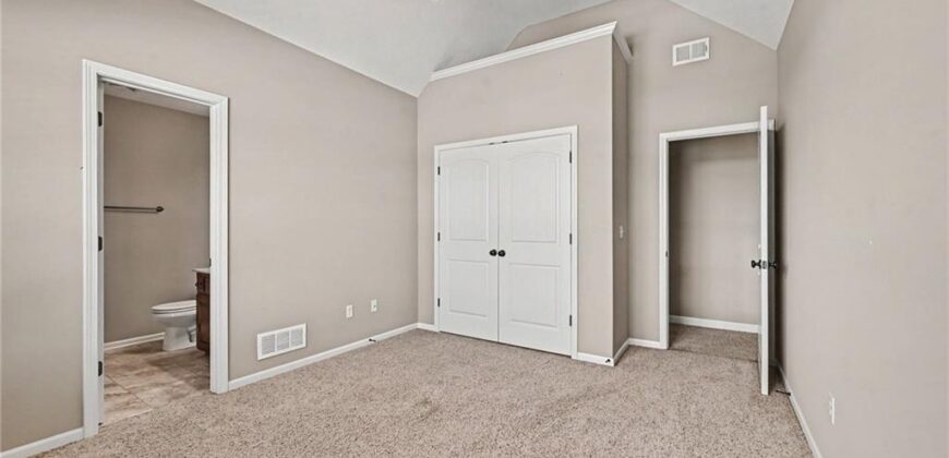 10318 N Fisk Avenue, Kansas City, MO 64154