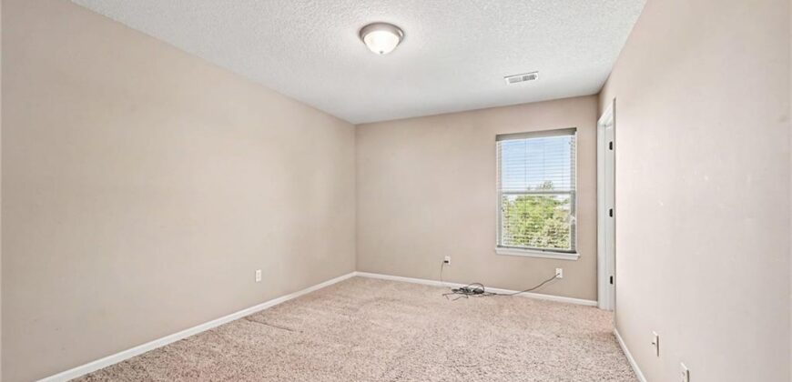 10318 N Fisk Avenue, Kansas City, MO 64154