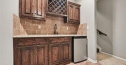 10318 N Fisk Avenue, Kansas City, MO 64154
