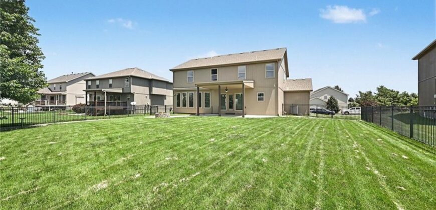 10318 N Fisk Avenue, Kansas City, MO 64154