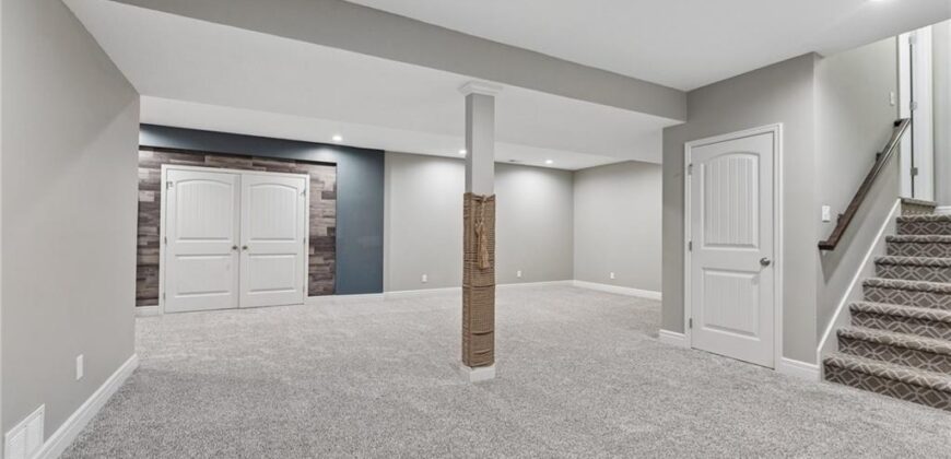 6717 NW 104th Terrace, Kansas City, MO 64154