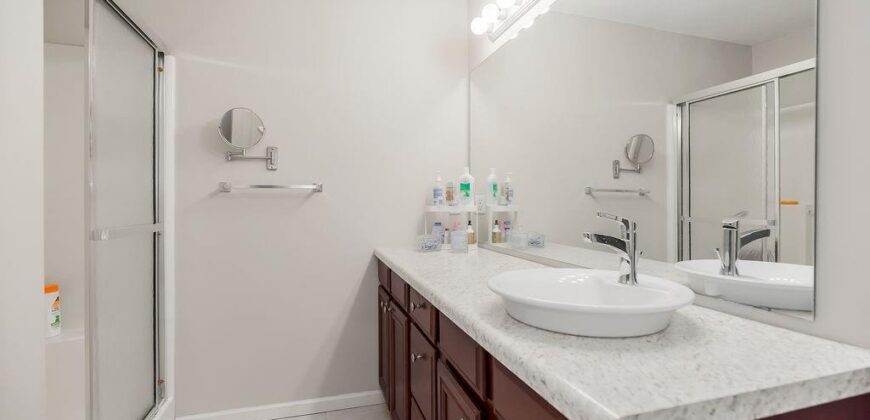 2305 NE 68th Street, Gladstone, MO 64118