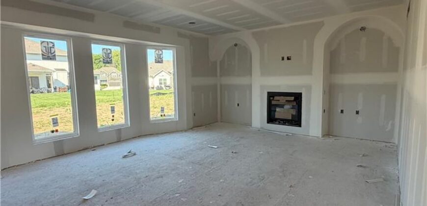 2308 Foxtail Drive, Kearney, MO 64060