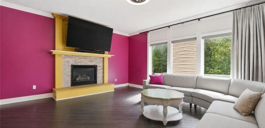 8808 N Oxford Avenue, Kansas City, MO 64157
