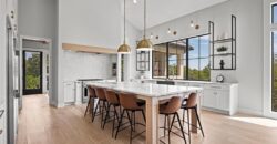 7390 N National Drive, Parkville, MO 64152