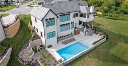 7390 N National Drive, Parkville, MO 64152