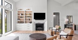 7390 N National Drive, Parkville, MO 64152