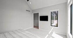 7390 N National Drive, Parkville, MO 64152