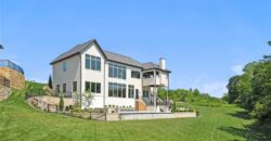 7390 N National Drive, Parkville, MO 64152