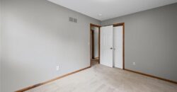 6215 NW 65th Street, Kansas City, MO 64151