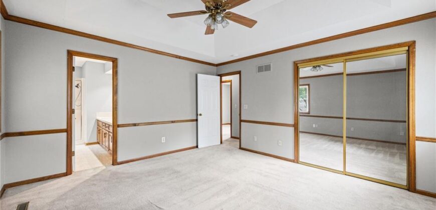 6215 NW 65th Street, Kansas City, MO 64151