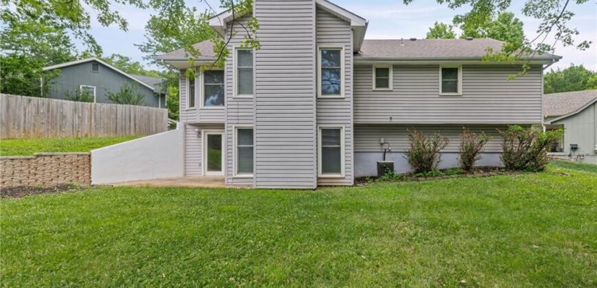 6215 NW 65th Street, Kansas City, MO 64151