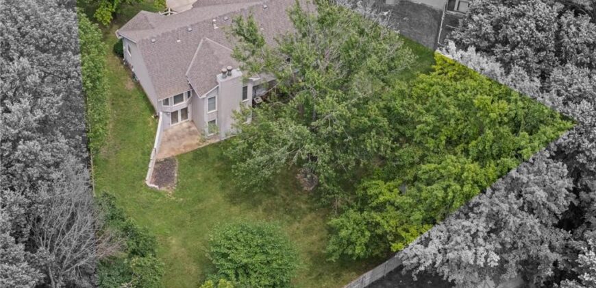 6215 NW 65th Street, Kansas City, MO 64151