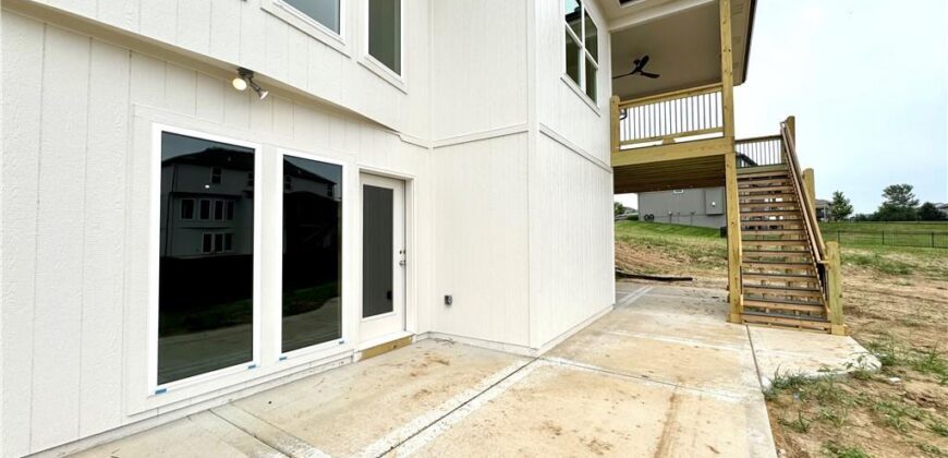 8211 NW 90TH Terrace, Kansas City, MO 64153