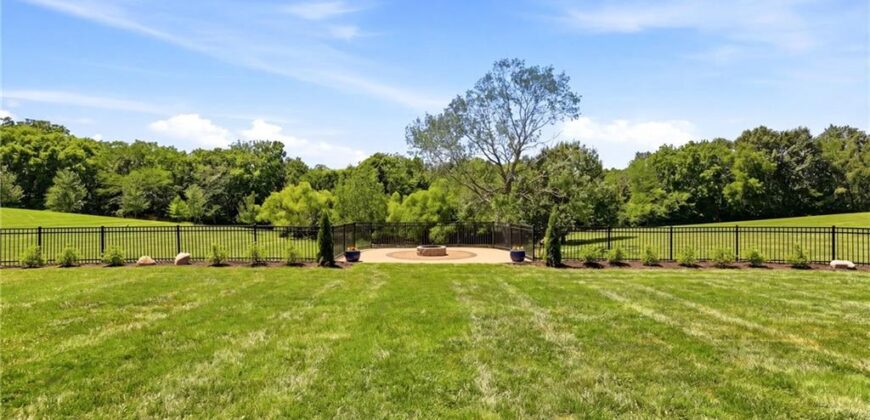 15614 Quail Ridge Drive, Smithville, MO 64089