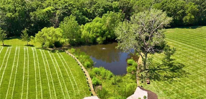 15614 Quail Ridge Drive, Smithville, MO 64089